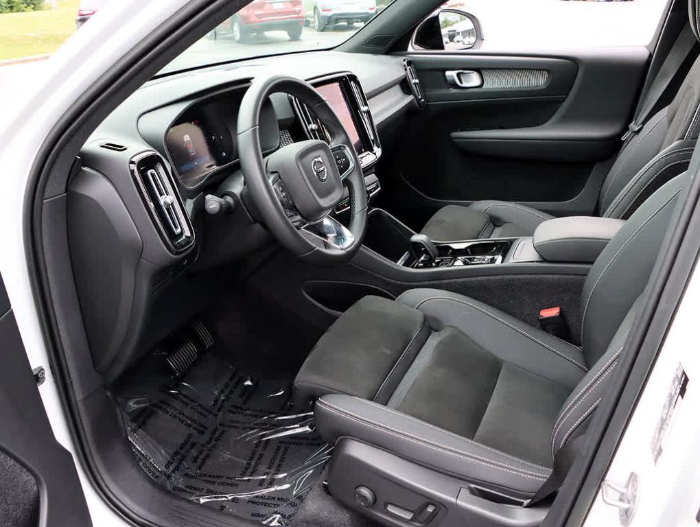 used 2023 Volvo XC40 car, priced at $24,606
