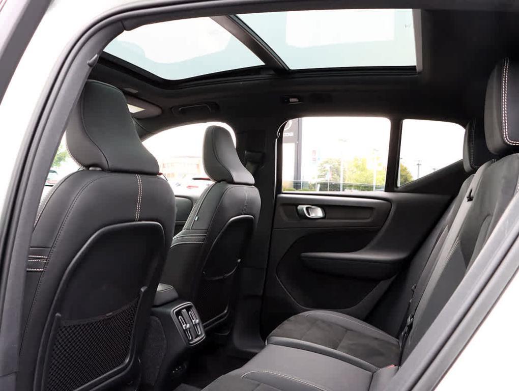 used 2023 Volvo XC40 car, priced at $24,606