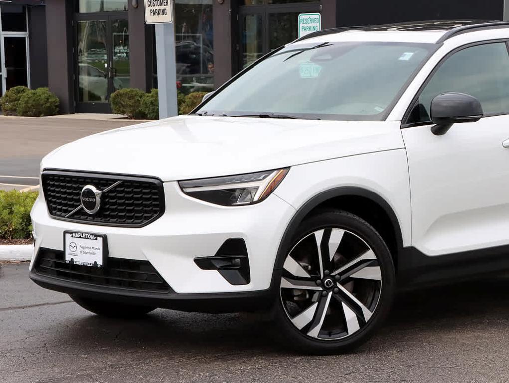 used 2023 Volvo XC40 car, priced at $24,606