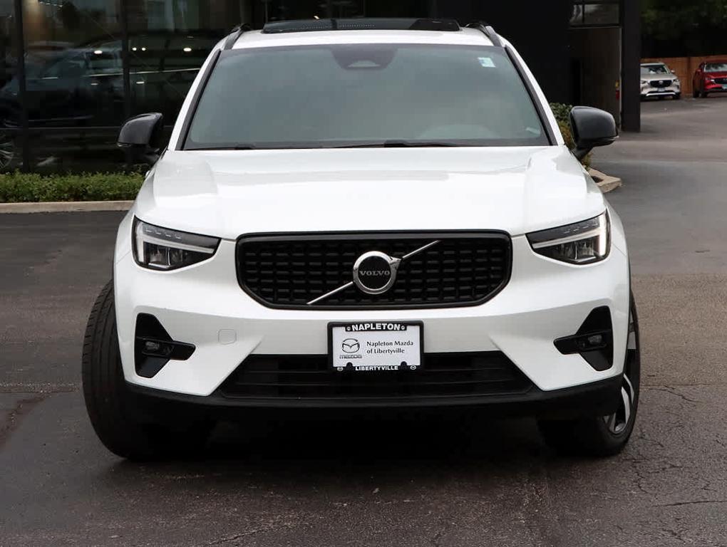 used 2023 Volvo XC40 car, priced at $24,606