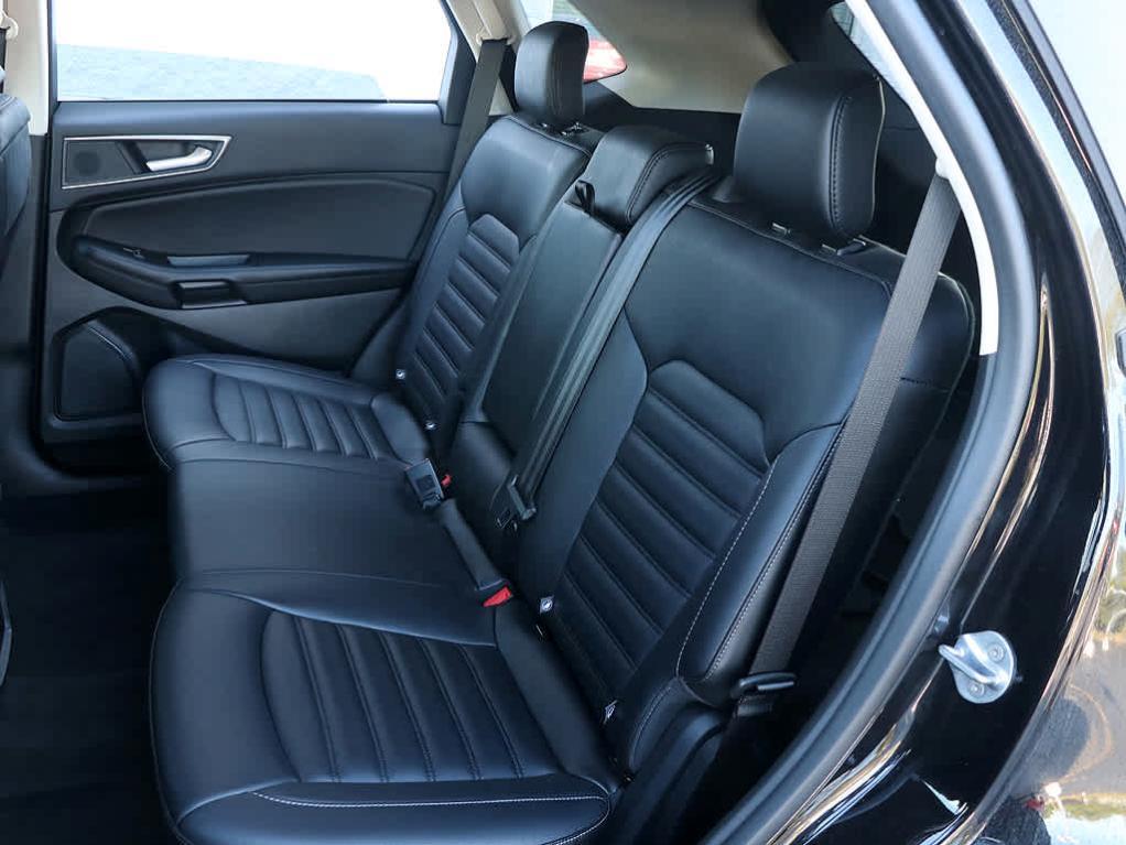 used 2024 Ford Edge car, priced at $26,829
