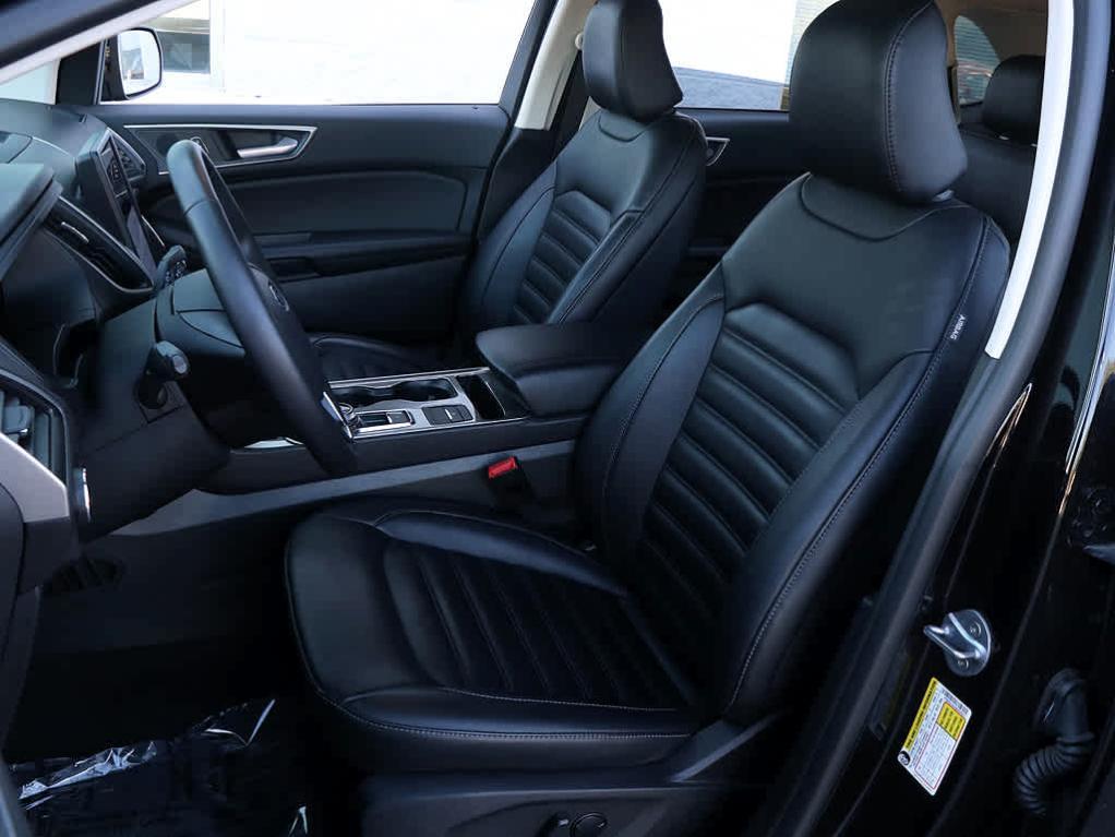 used 2024 Ford Edge car, priced at $26,829