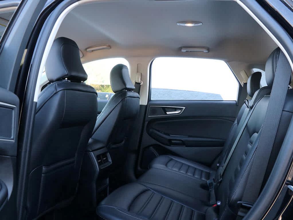 used 2024 Ford Edge car, priced at $26,829