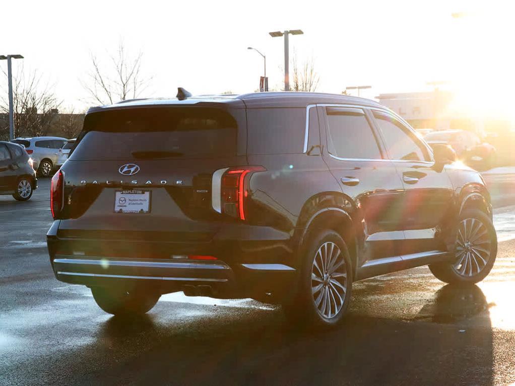 used 2023 Hyundai Palisade car, priced at $40,378