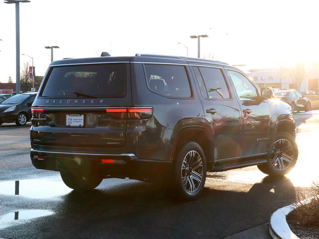 used 2022 Jeep Wagoneer car, priced at $36,487