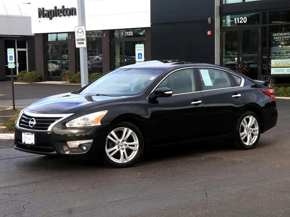 used 2013 Nissan Altima car, priced at $8,677