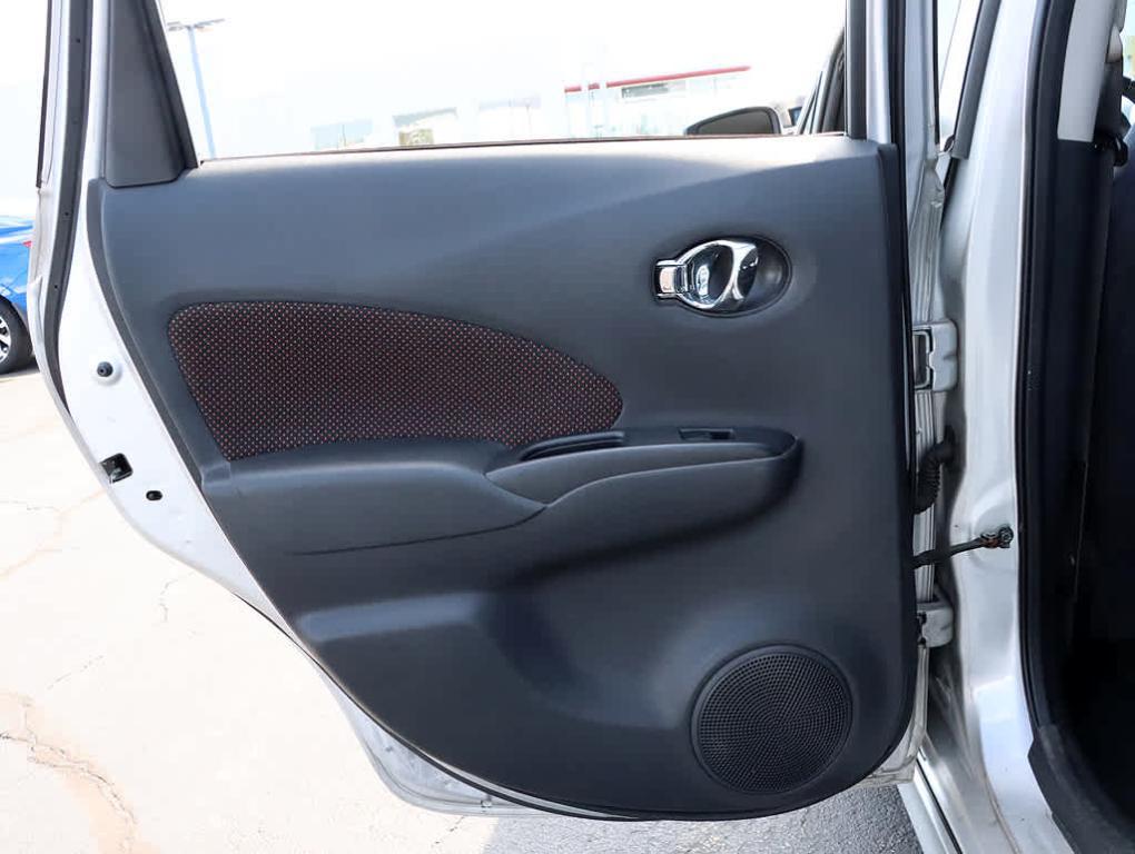 used 2015 Nissan Versa Note car, priced at $3,895
