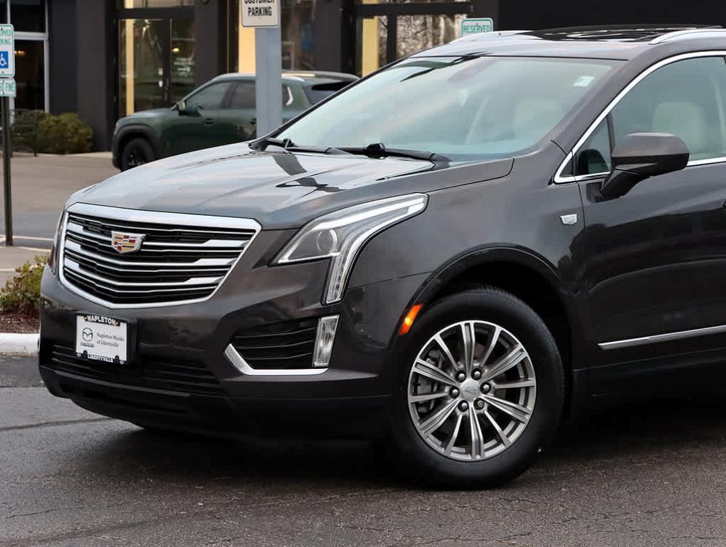 used 2017 Cadillac XT5 car, priced at $12,043