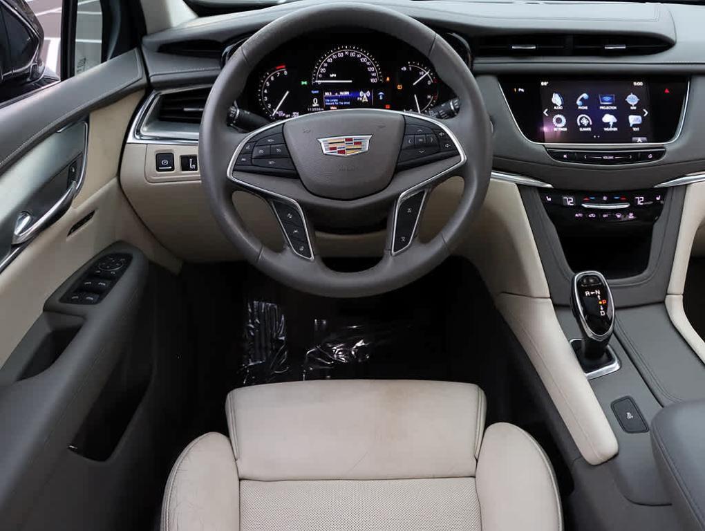 used 2017 Cadillac XT5 car, priced at $12,043