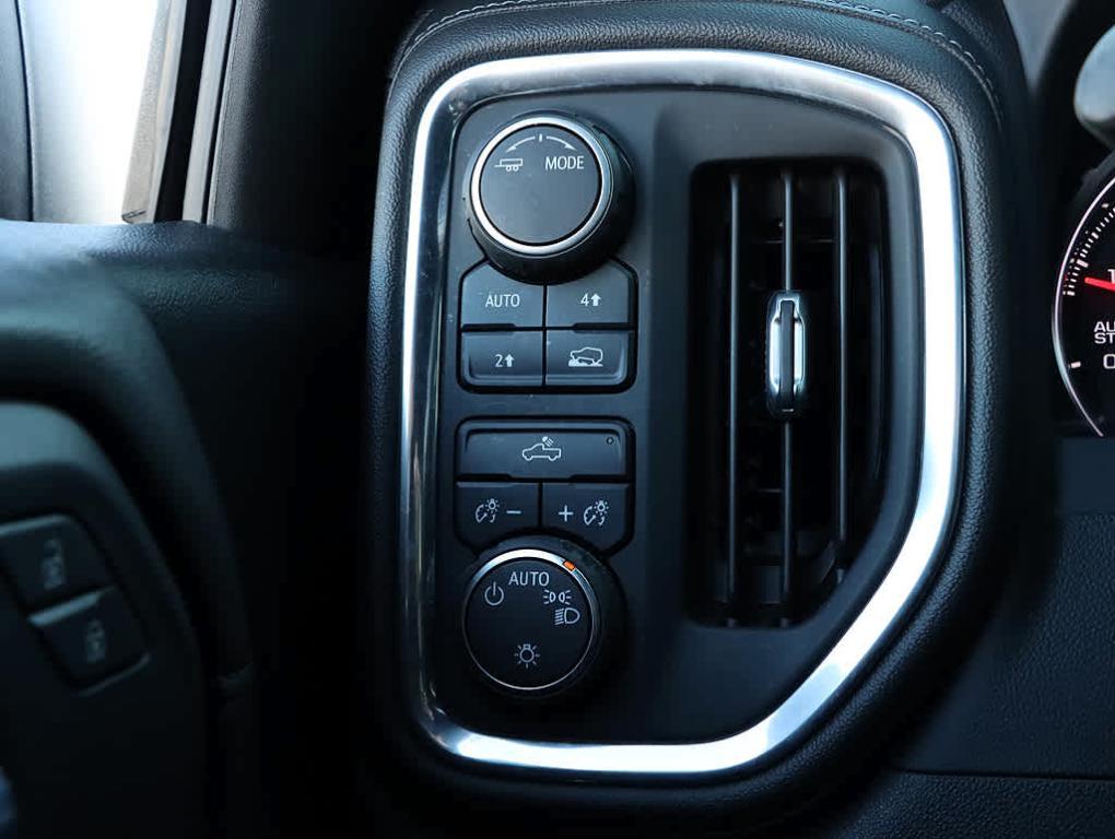 used 2021 Chevrolet Silverado 1500 car, priced at $32,307