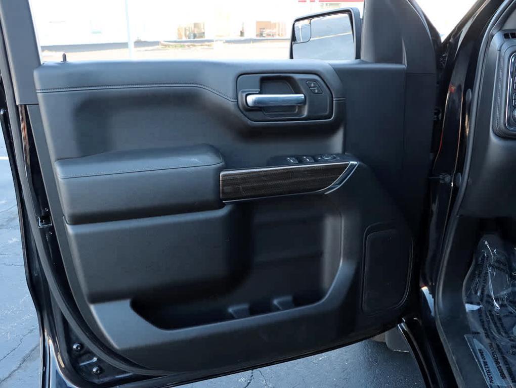 used 2021 Chevrolet Silverado 1500 car, priced at $32,307