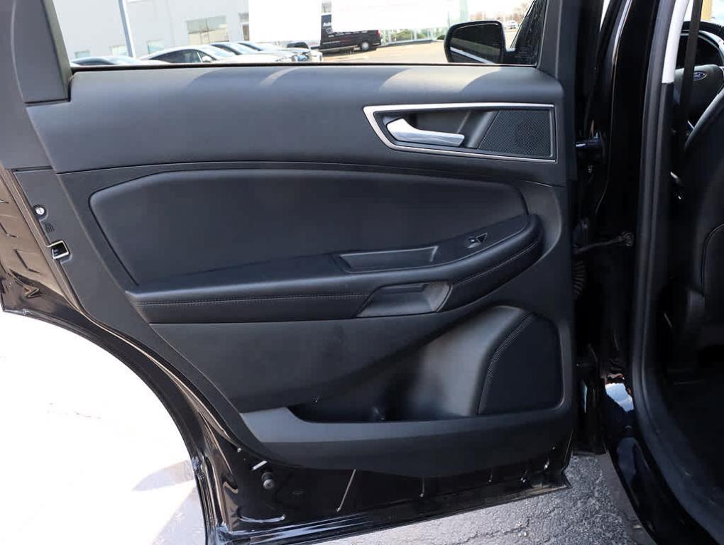 used 2023 Ford Edge car, priced at $29,282