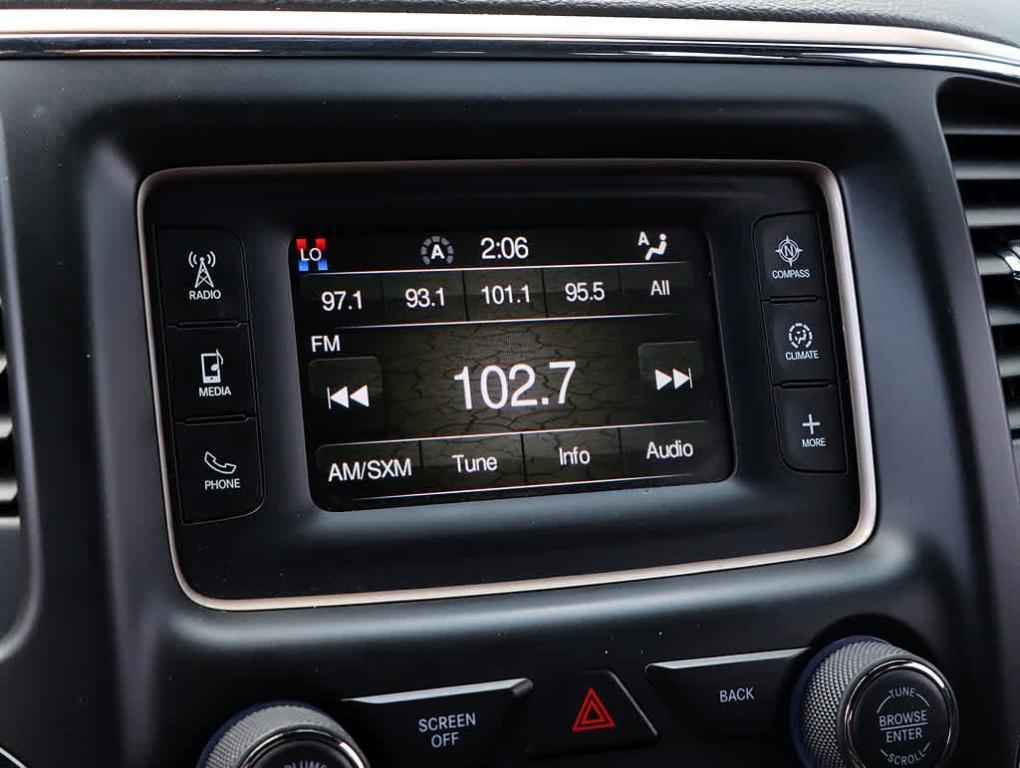 used 2015 Jeep Grand Cherokee car, priced at $13,774