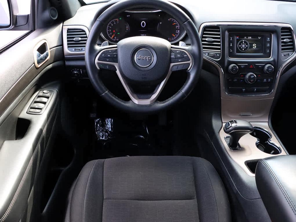used 2015 Jeep Grand Cherokee car, priced at $13,774
