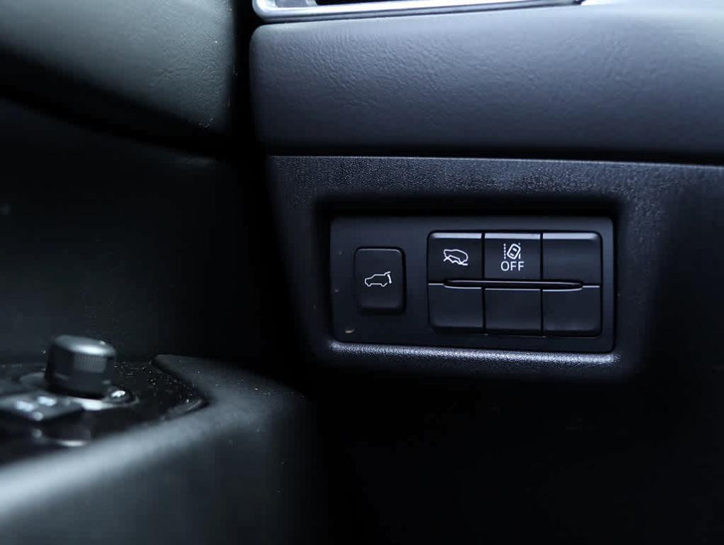 used 2022 Mazda CX-5 car, priced at $25,777