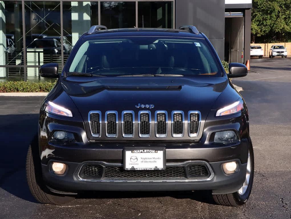 used 2015 Jeep Cherokee car, priced at $5,501