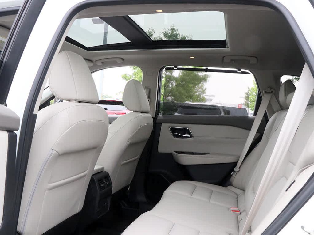 used 2021 Nissan Rogue car, priced at $27,714