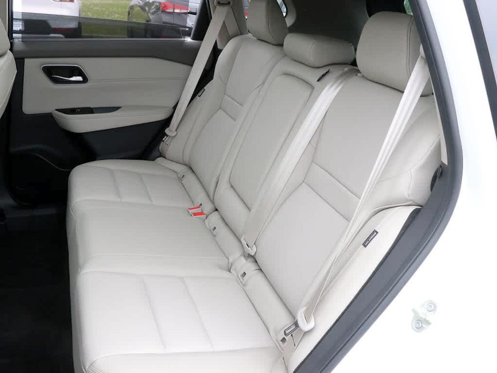 used 2021 Nissan Rogue car, priced at $27,714