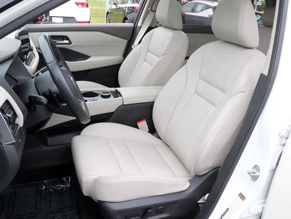 used 2021 Nissan Rogue car, priced at $27,714