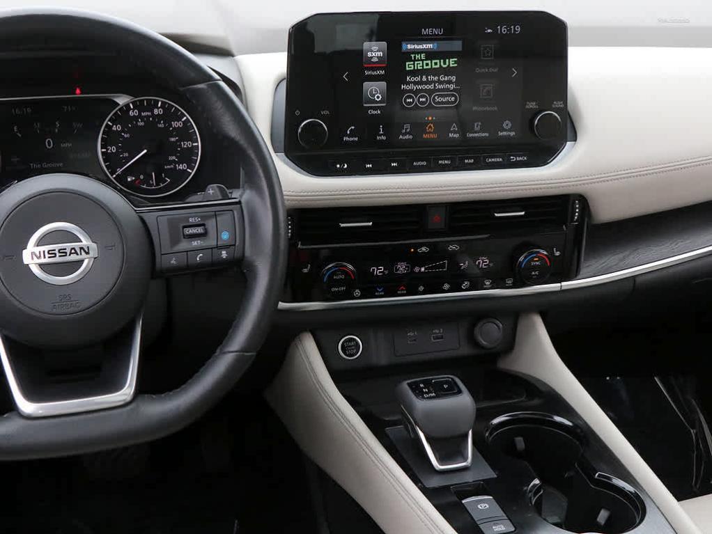 used 2021 Nissan Rogue car, priced at $27,714