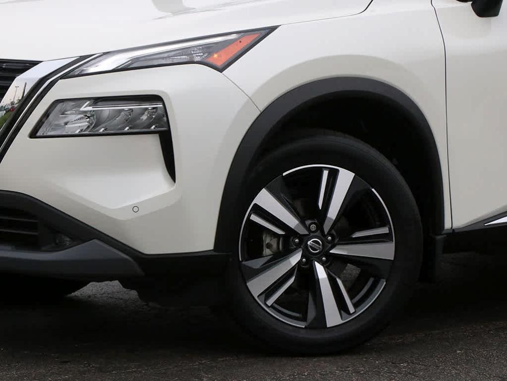 used 2021 Nissan Rogue car, priced at $27,714