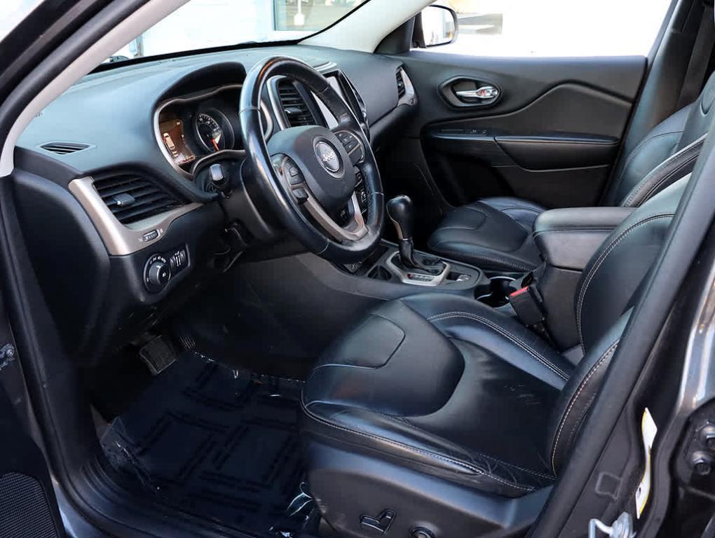 used 2016 Jeep Cherokee car, priced at $10,987