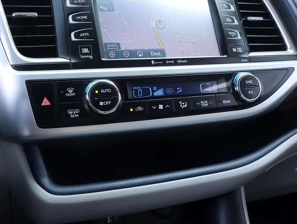used 2016 Toyota Highlander car, priced at $19,362