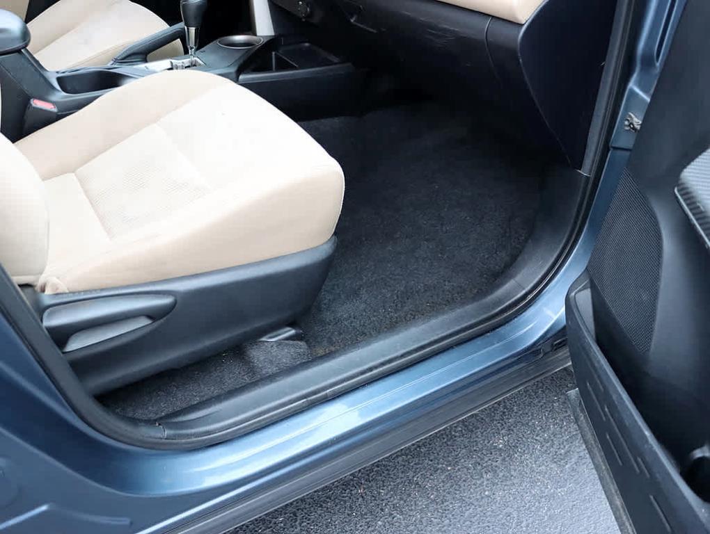 used 2013 Toyota RAV4 car, priced at $8,343