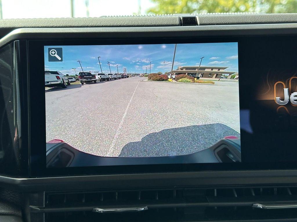 new 2025 Jeep Gladiator car, priced at $48,096