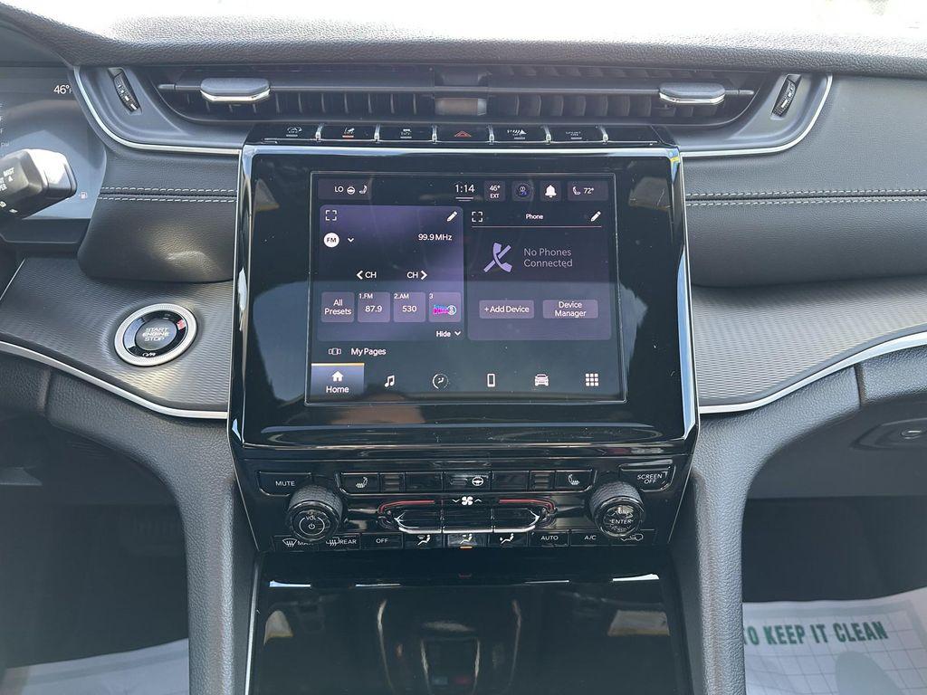 new 2025 Jeep Grand Cherokee car, priced at $40,838