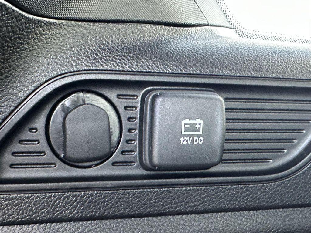 new 2025 Jeep Grand Cherokee car, priced at $40,838