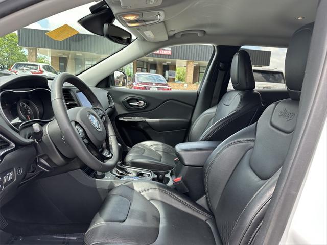 used 2023 Jeep Cherokee car, priced at $24,988