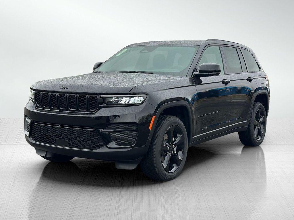 new 2025 Jeep Grand Cherokee car, priced at $41,838