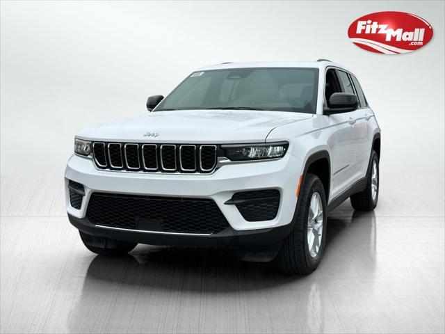 new 2025 Jeep Grand Cherokee car, priced at $39,342