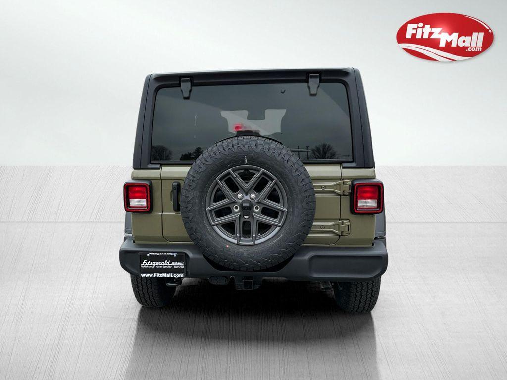 new 2025 Jeep Wrangler car, priced at $45,626