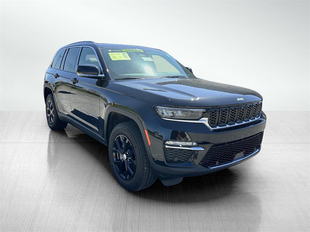 used 2024 Jeep Grand Cherokee car, priced at $39,888