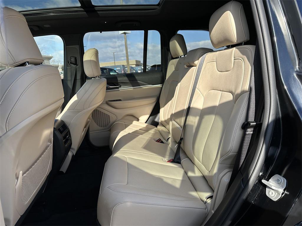 used 2024 Jeep Grand Cherokee car, priced at $39,888