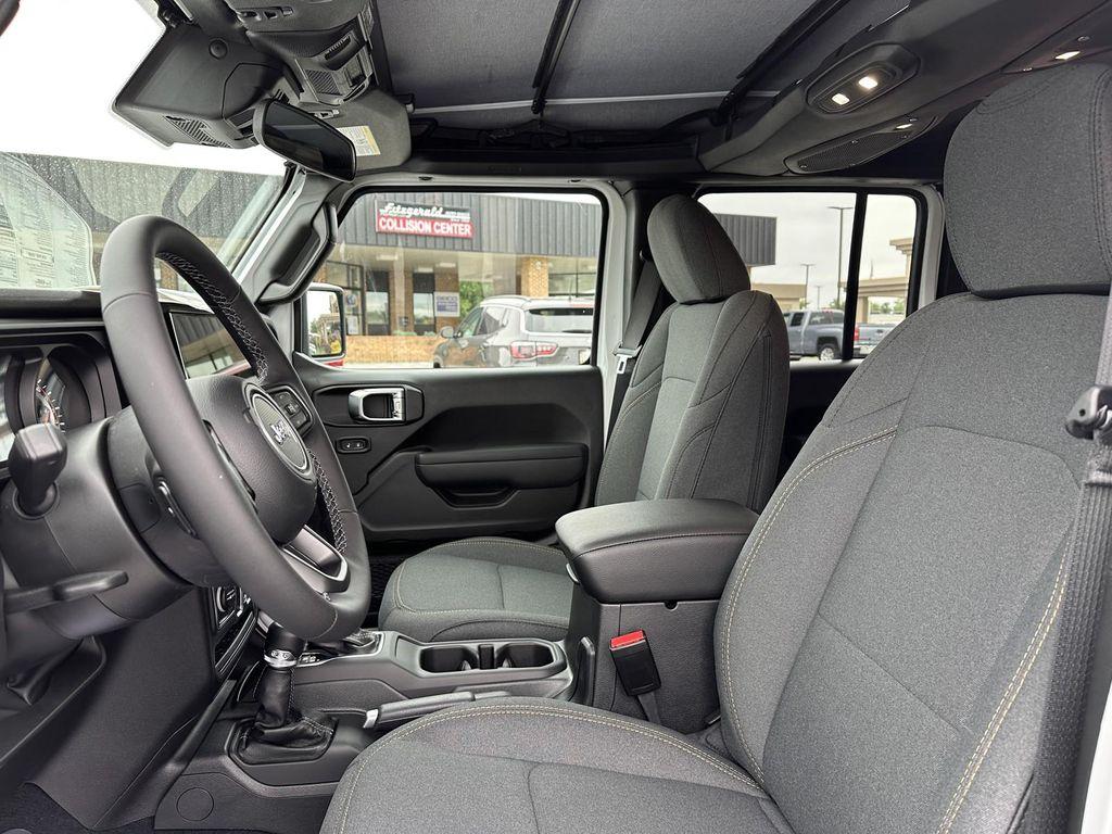 new 2025 Jeep Wrangler car, priced at $42,480