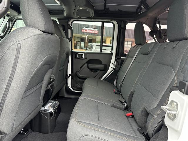 new 2025 Jeep Wrangler car, priced at $43,212
