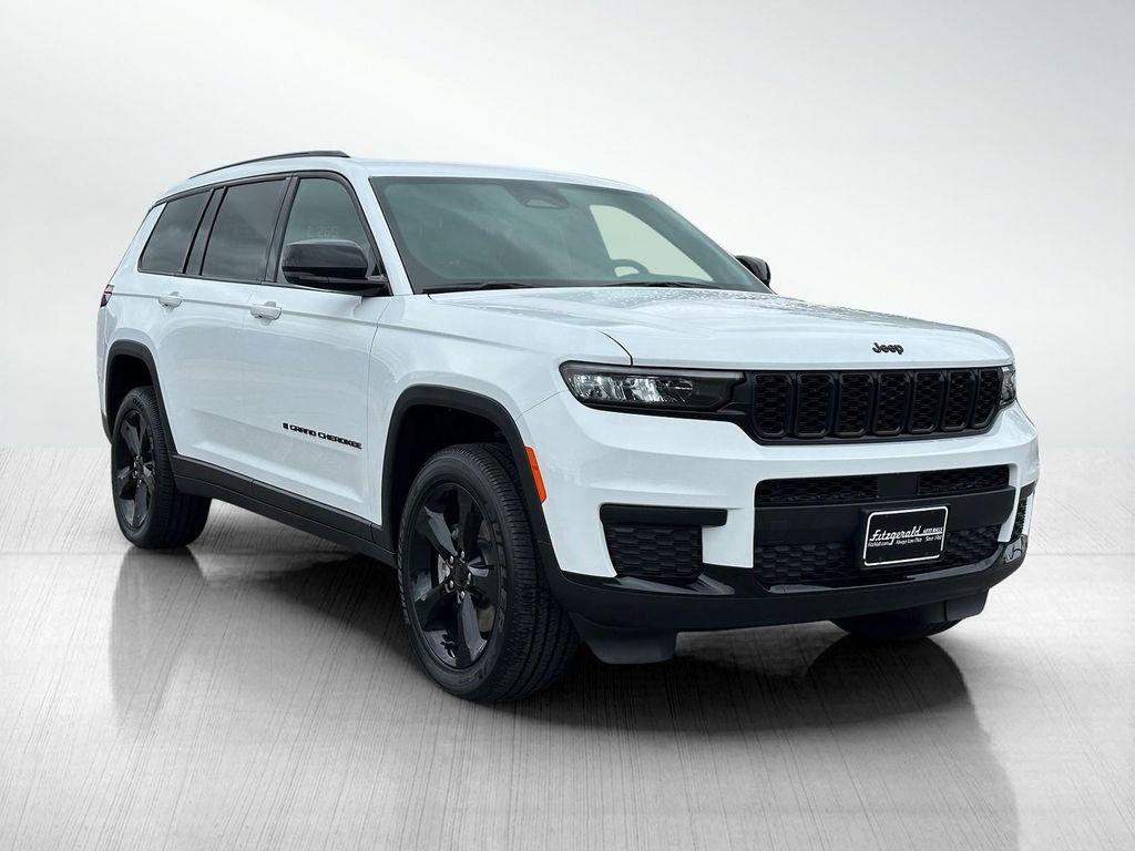 new 2025 Jeep Grand Cherokee L car, priced at $43,712