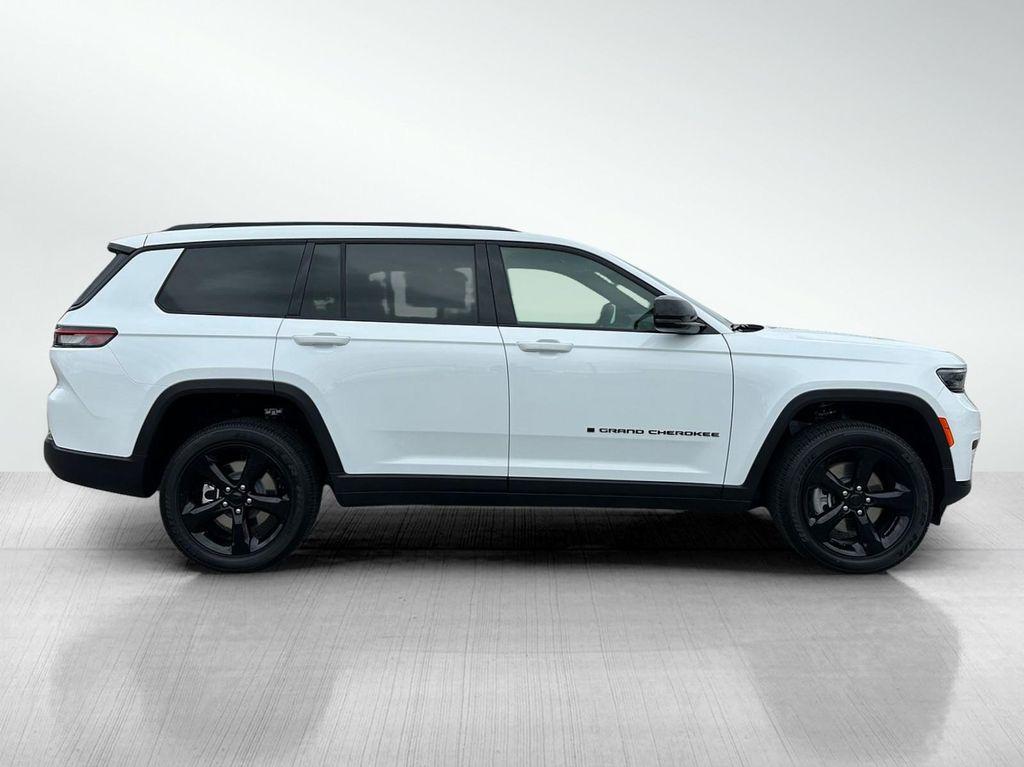 new 2025 Jeep Grand Cherokee L car, priced at $43,712