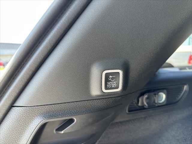 new 2025 Jeep Grand Cherokee car, priced at $58,234