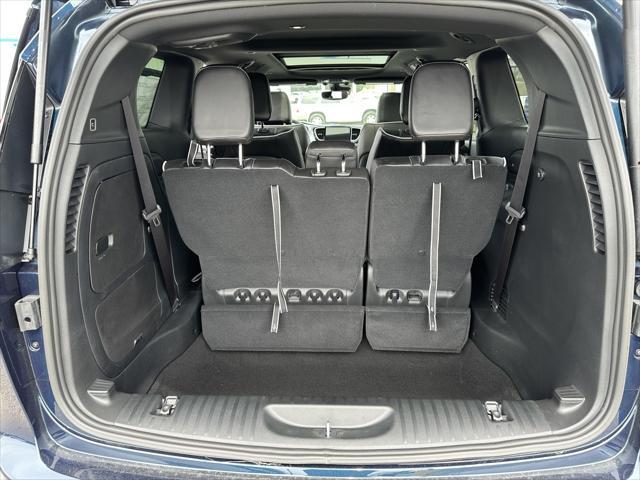 new 2025 Chrysler Pacifica Hybrid car, priced at $52,894