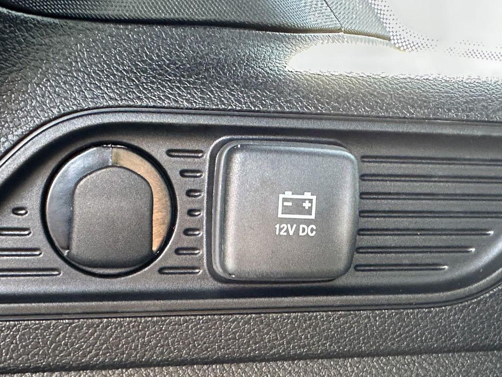 new 2025 Jeep Grand Cherokee car, priced at $46,275