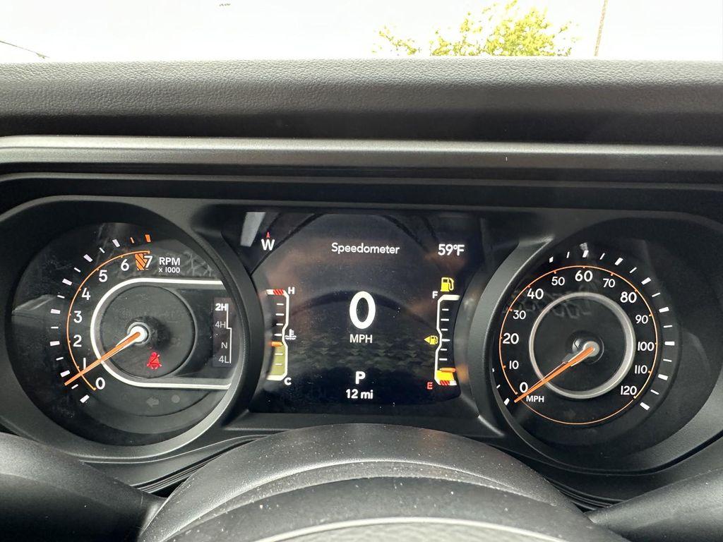new 2025 Jeep Gladiator car, priced at $51,458