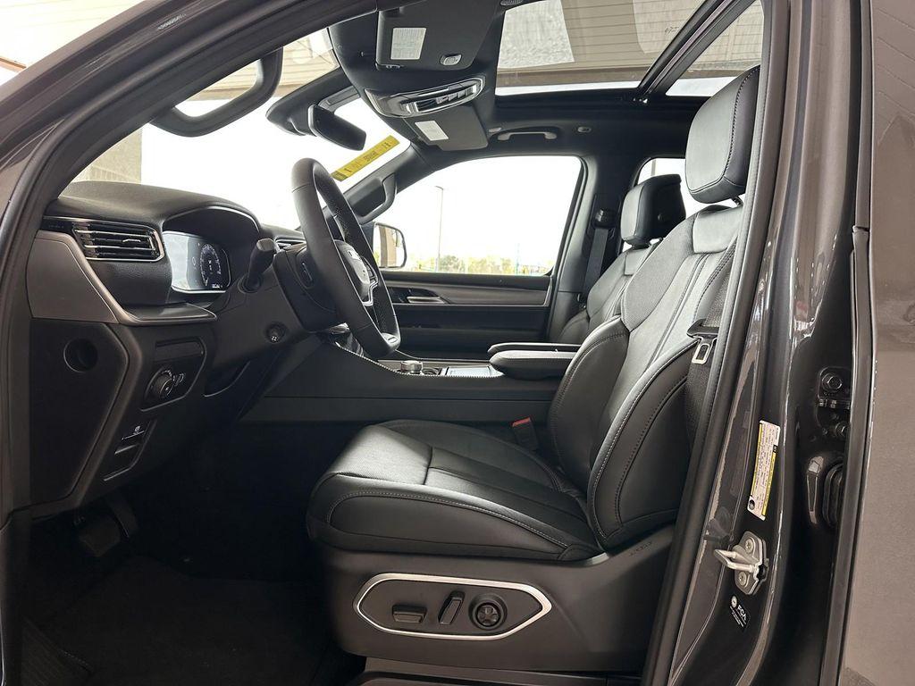 new 2025 Jeep Wagoneer car, priced at $72,339