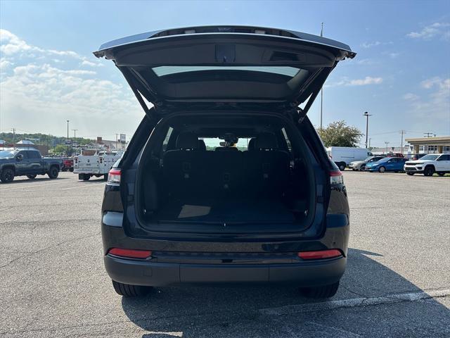 used 2022 Jeep Grand Cherokee car, priced at $32,988