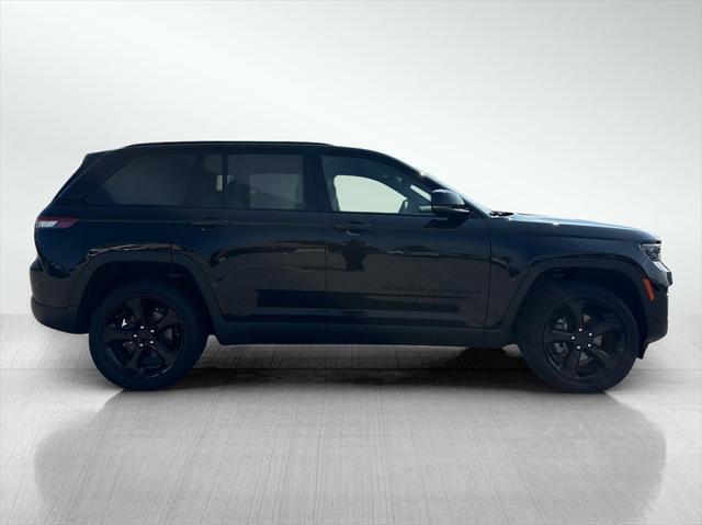 used 2022 Jeep Grand Cherokee car, priced at $32,988