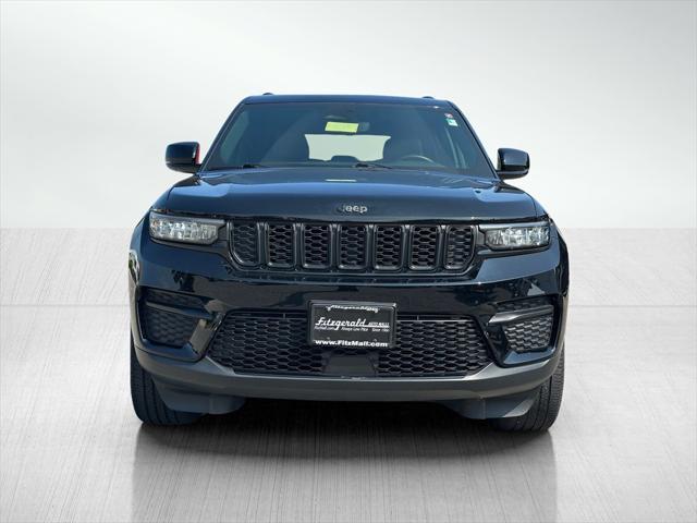 used 2022 Jeep Grand Cherokee car, priced at $32,988