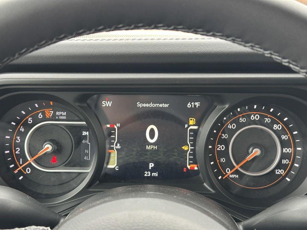 new 2025 Jeep Gladiator car, priced at $50,922
